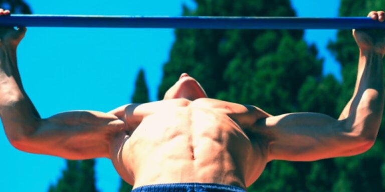 How to Do an Inverted Row (6 Variations) - Illustrated Guide - Gym Geek