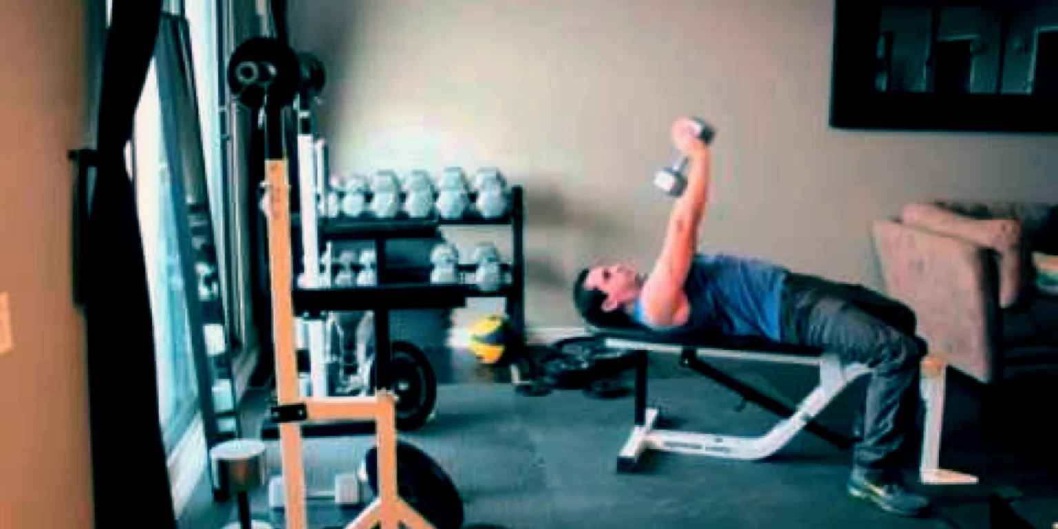 pels liv Christchurch How to Correctly Perform Dumbbell Pullovers - Gym Geek
